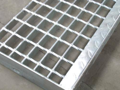 防滑踏步板图片3